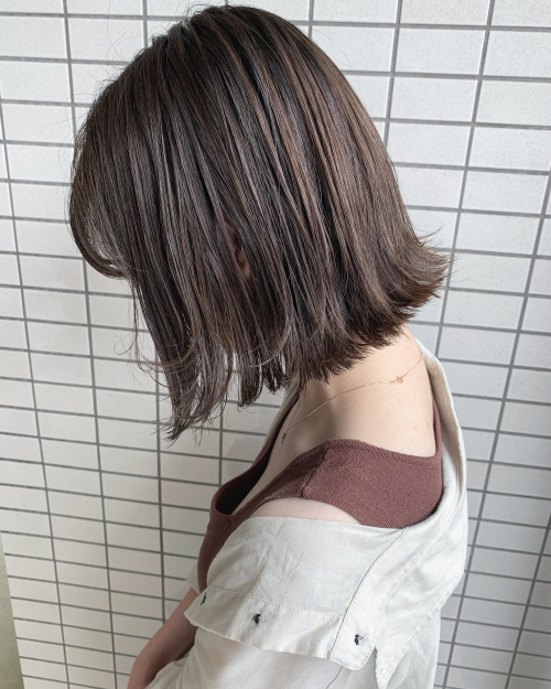 外ハネボブにグレージュ
